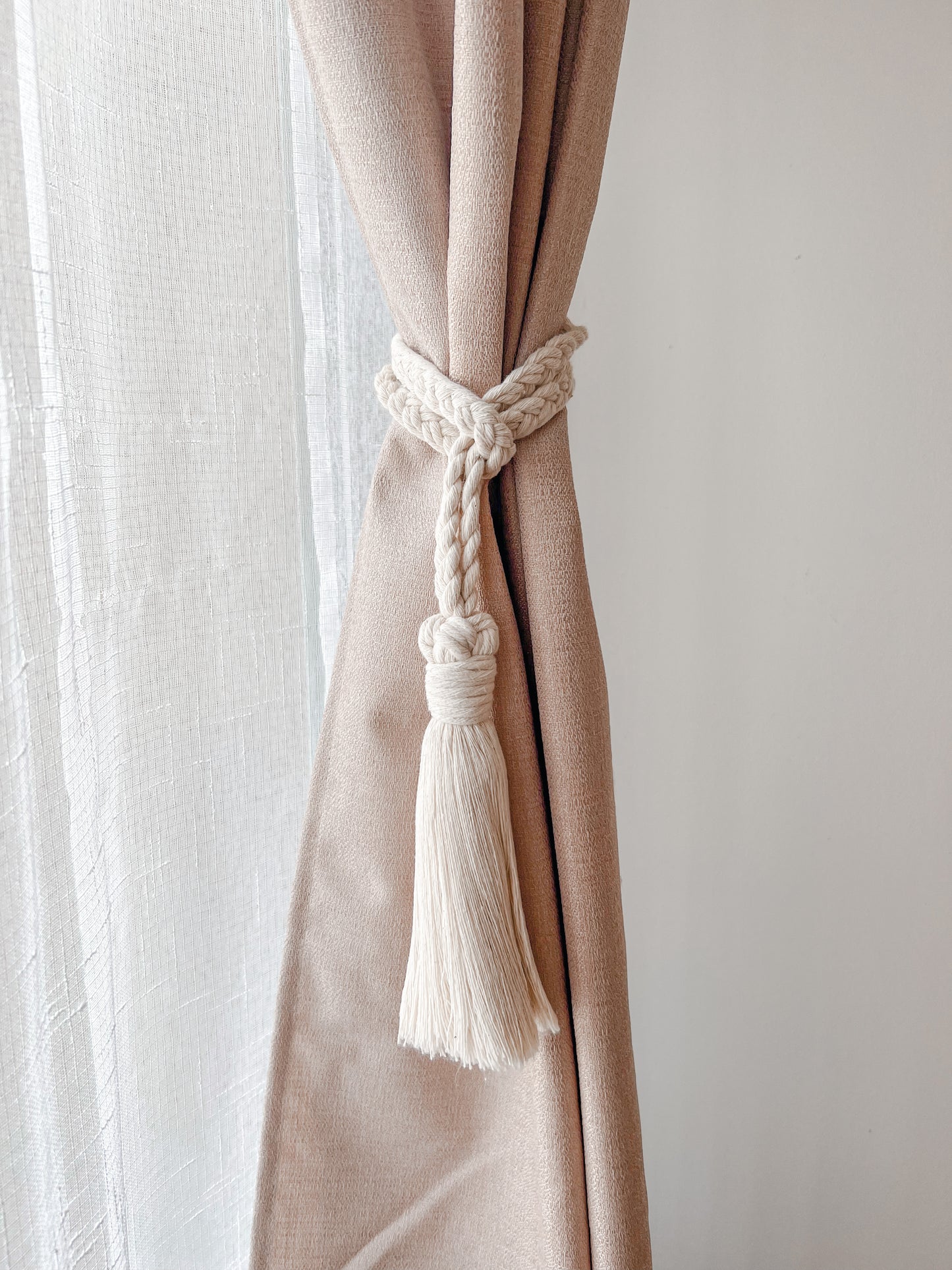 Abrazadera de cortina